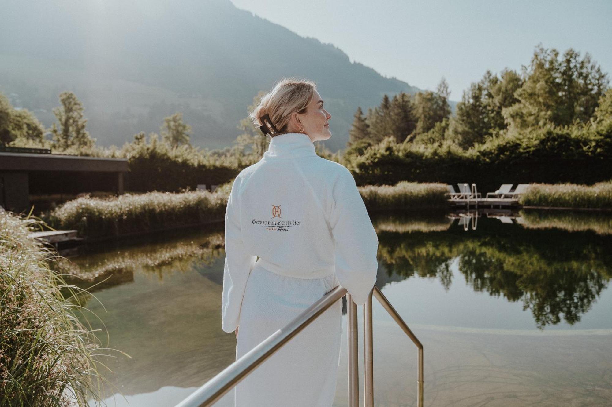 Oesterreichischer Hof-Im Bademantel Direkt In Die Alpentherme Bad Hofgastein Buitenkant foto