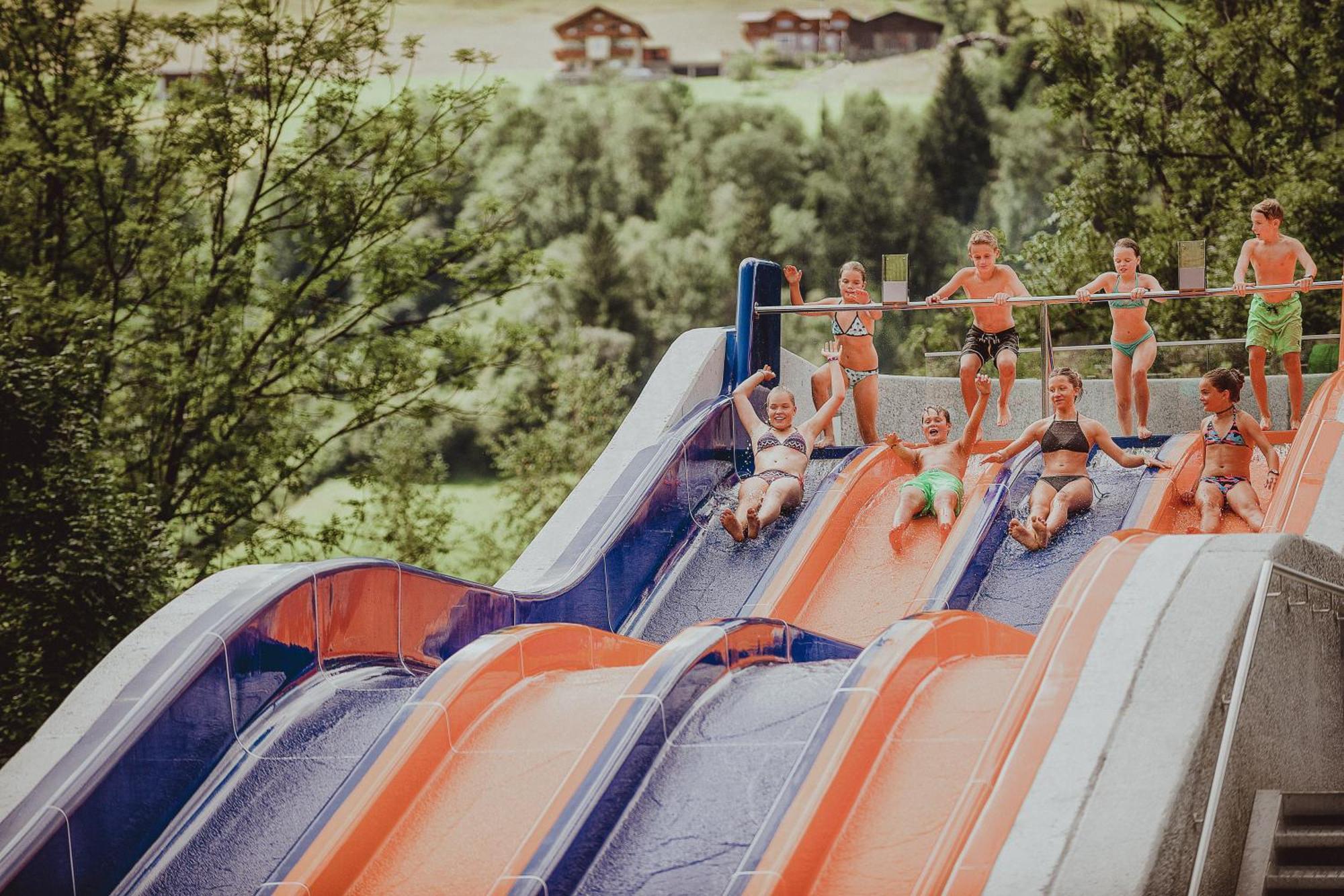 Oesterreichischer Hof-Im Bademantel Direkt In Die Alpentherme Bad Hofgastein Buitenkant foto