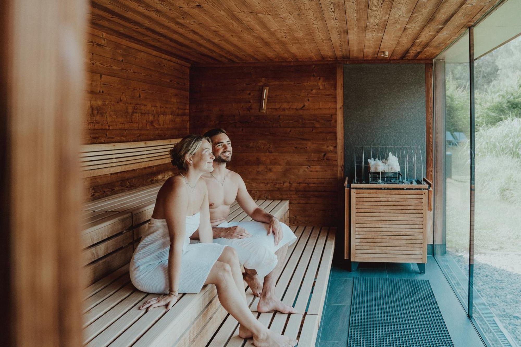 Oesterreichischer Hof-Im Bademantel Direkt In Die Alpentherme Bad Hofgastein Buitenkant foto