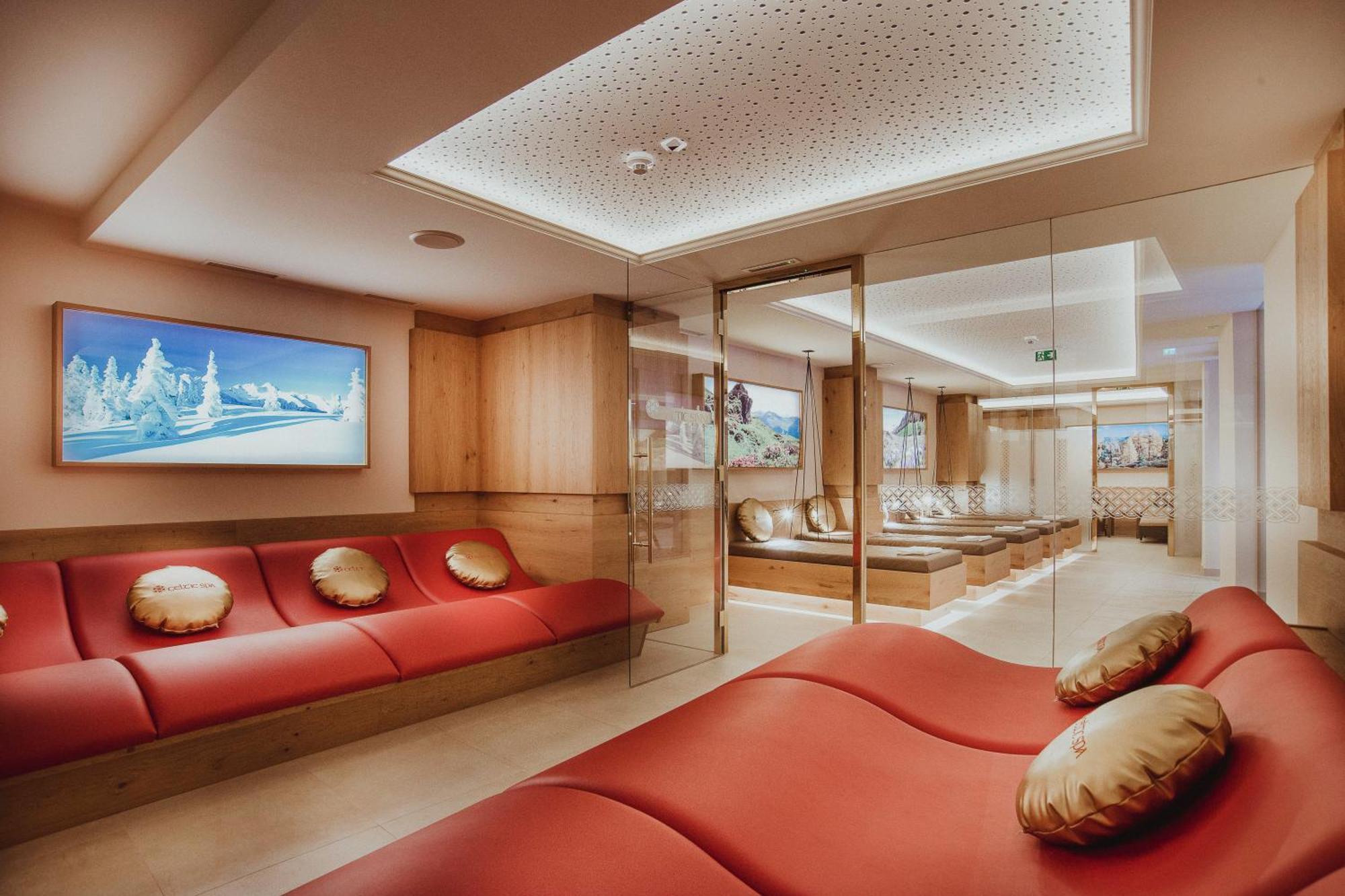 Oesterreichischer Hof-Im Bademantel Direkt In Die Alpentherme Bad Hofgastein Buitenkant foto